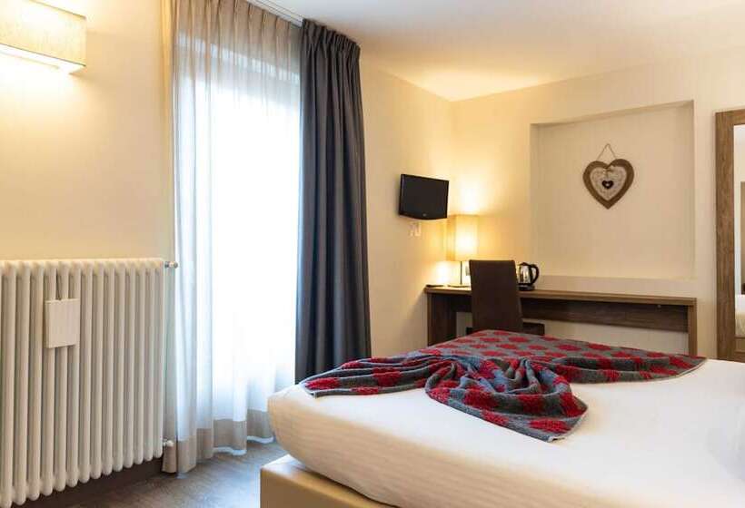 山の見えるスーペリアルーム, Olimpia