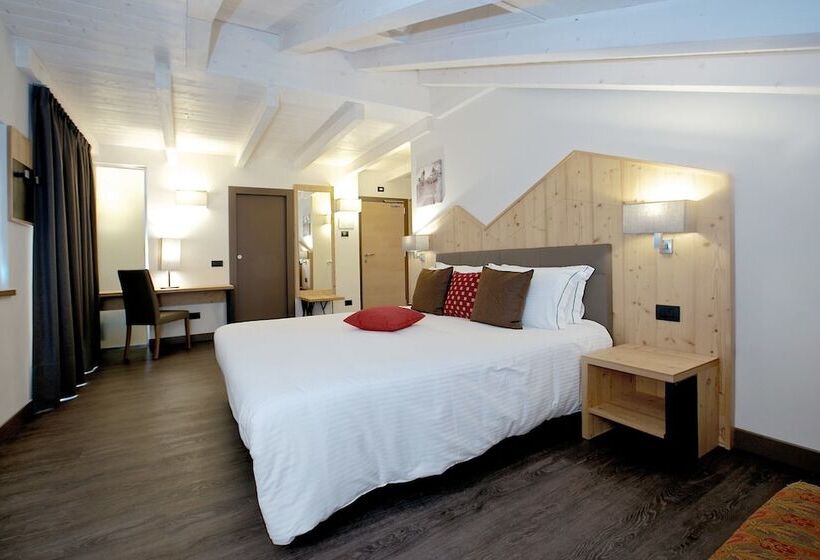 ジュニアスイート, Olimpia