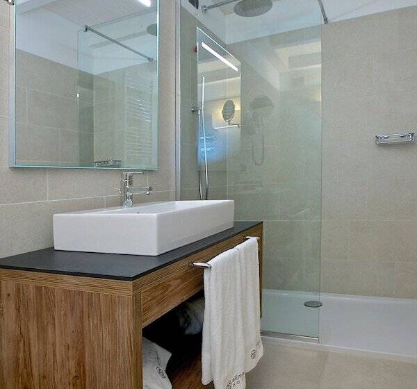 ジュニアスイート, Olimpia