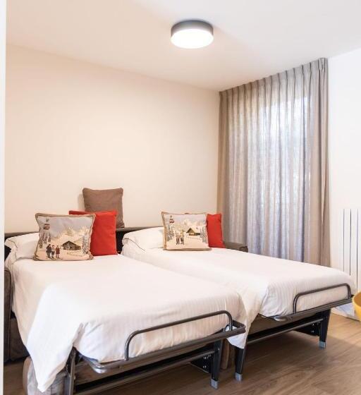 ２ベッドルームアパートメント, Olimpia