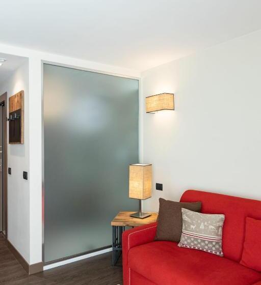 バルコニー付スイート, Olimpia