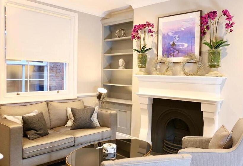 １ベッドルームのデラックスアパートメント, One Warwick Park