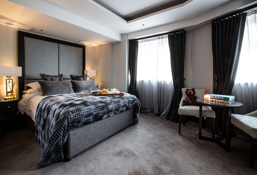 ジュニアスイート, One Warwick Park