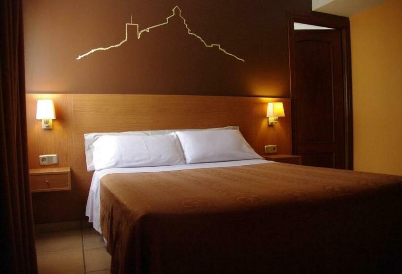 غرفة قياسية, Solsona Centre