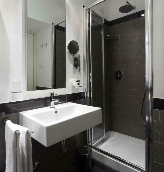 اتاق سوپریور, Residence Regola