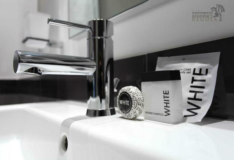 اتاق سوپریور, Residence Regola