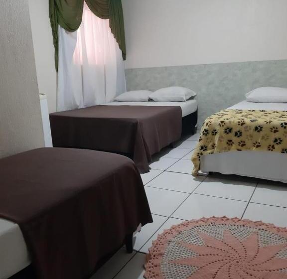 四人标准间, Visk Palace Hotel E Restaurante