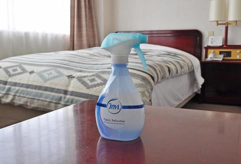 Camera Standard Individuale, 砂川パークホテル