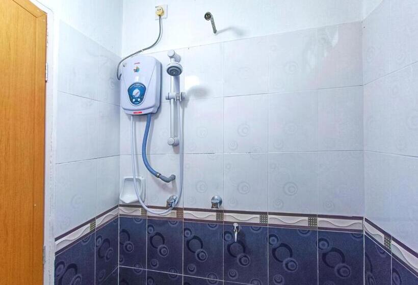 חדר דלוקס לשלושה, Kerteh Inn By Rvh