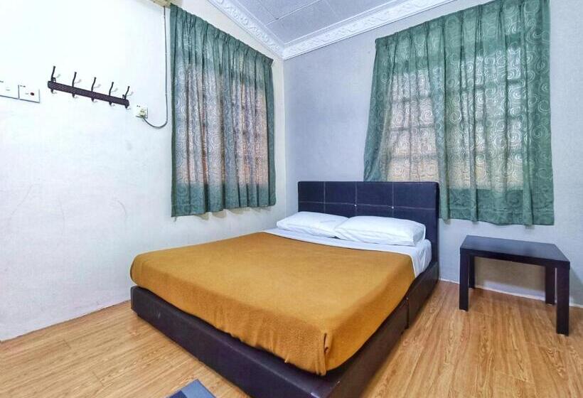 חדר דלוקס לשלושה, Kerteh Inn By Rvh