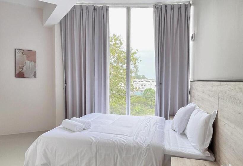 Номер Deluxe, Vilana