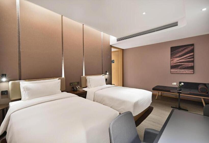 Номер Superior, Atour Hotel Kunming Dianchi Park 1903