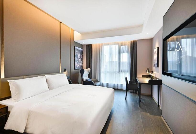 Номер Superior, Atour Hotel Kunming Dianchi Park 1903