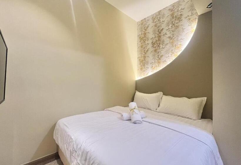 חדר סטנדרט, Asimmy