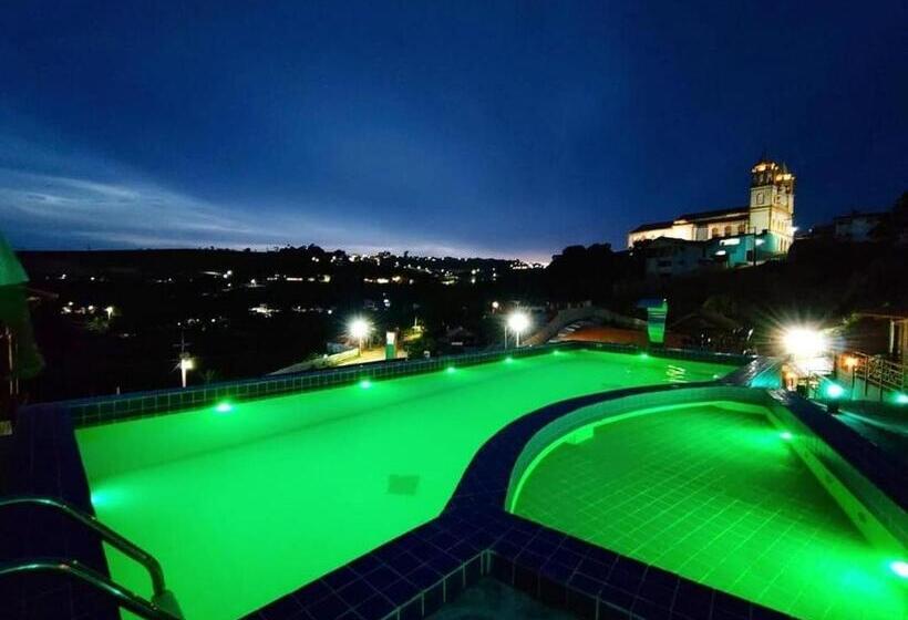 スタンダードトリプルルーム, Chales Da Serra