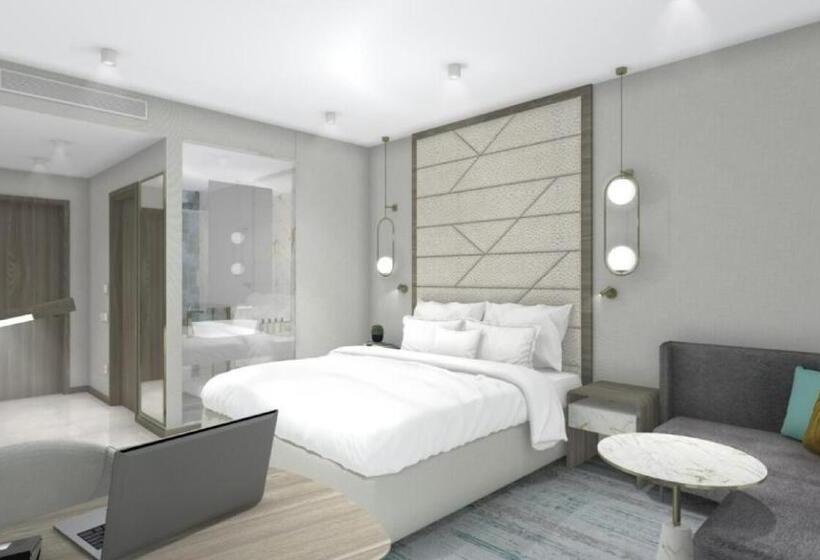 اتاق استاندارد با چشم‌انداز دریاچه, Crowne Plaza Constanta   Mamaia Beach, An Ihg