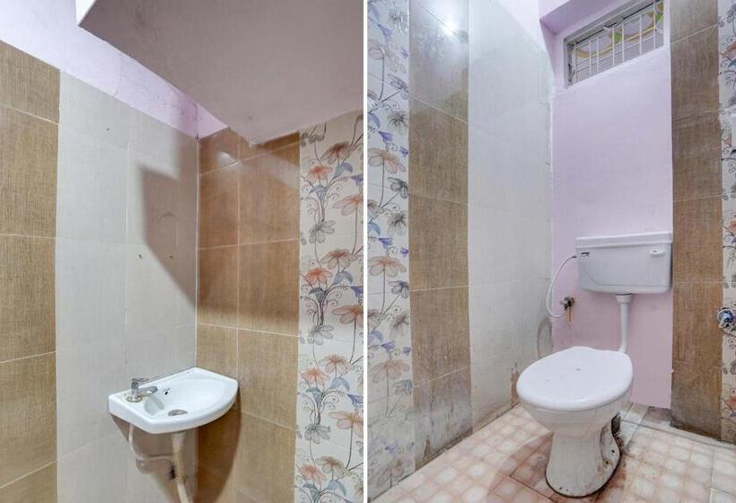 Трехместный Номер Классика, Oyo Red Rose