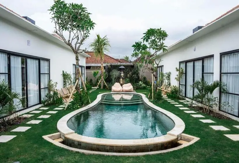 スイート, Shanti Boutique Retreat