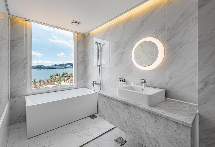 ペントハウスルーム, Latterace Resort