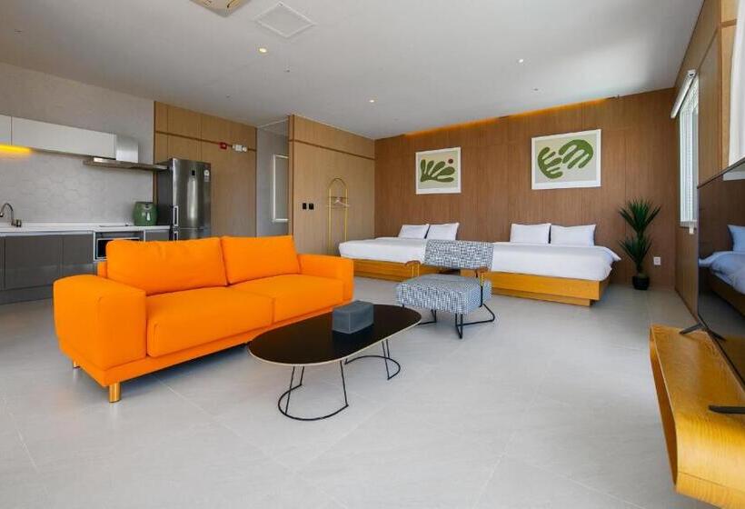 オーシャンビュースタンダードルーム, Latterace Resort