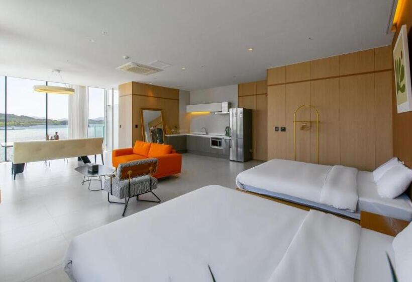 オーシャンビュースタンダードルーム, Latterace Resort