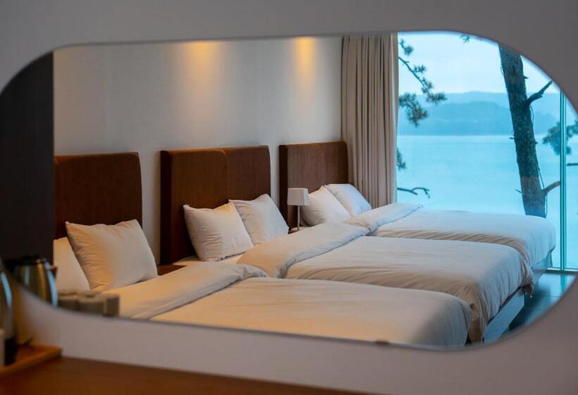 オーシャンビューのクラブルーム, Latterace Resort