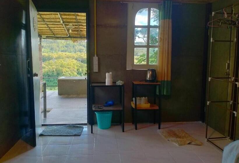 Номер Стандарт с Балконом, Doi Sang Farm Stay   ดอยซางฟาร์มสเตย์