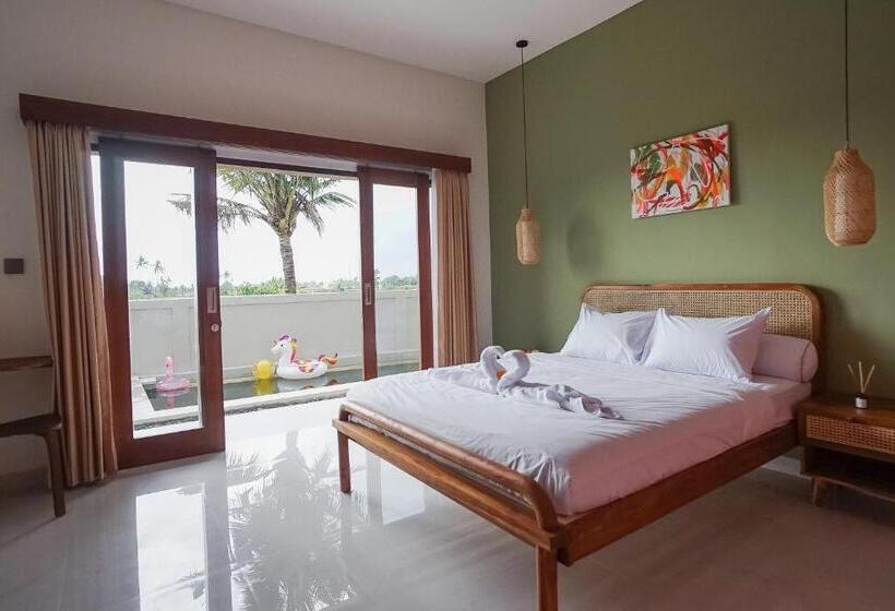 デラックスルーム, Kerti Suite