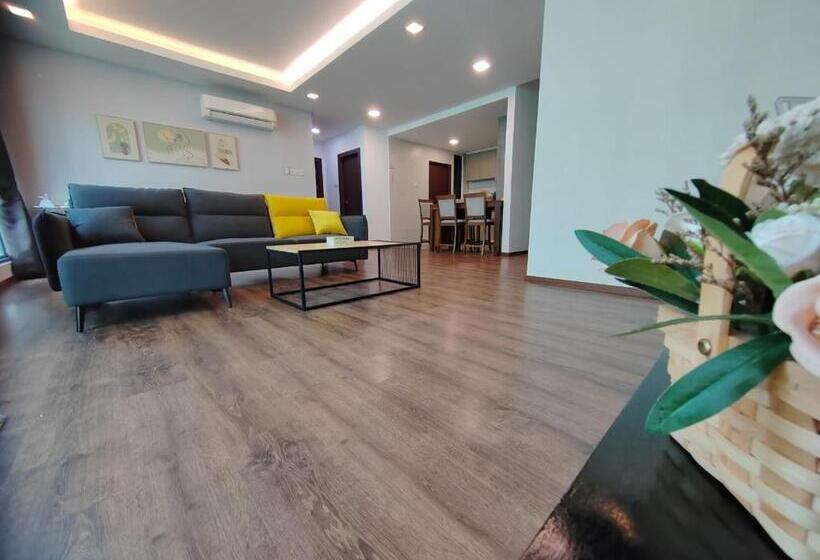 Апартаменты 3 Спальни, Aell Homestay Vivacity