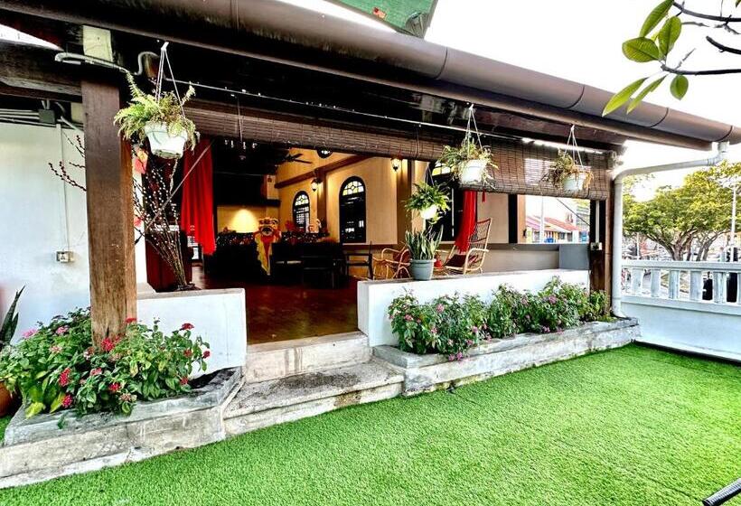 اتاق خانوادگی, Le Meilleur Boutique Hotel@around Gurney