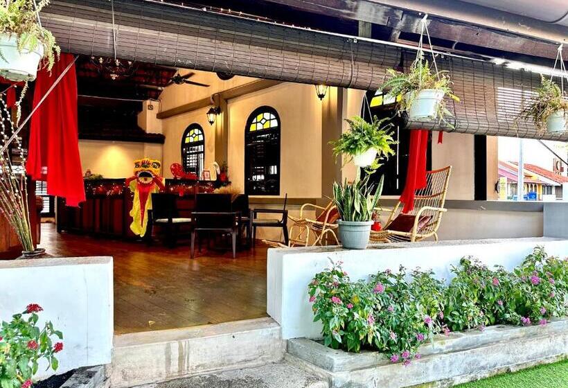 اتاق سوپریور خانوادگی, Le Meilleur Boutique Hotel@around Gurney
