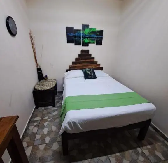 エコノミールーム, Hidden Jems Mahahual Hostel