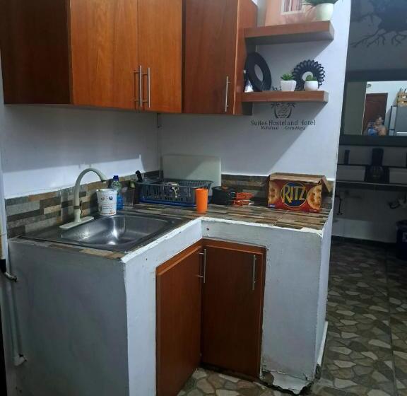 Кровать в Общей Комнате, Hidden Jems Mahahual Hostel