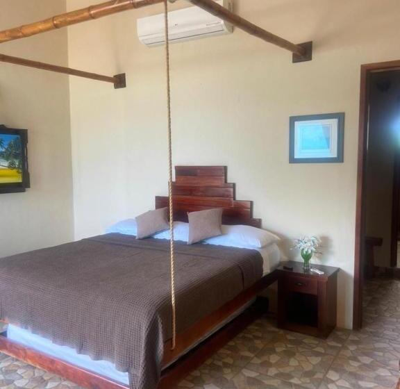 Люкс Deluxe Вид на Море, Hidden Jems Mahahual Hostel