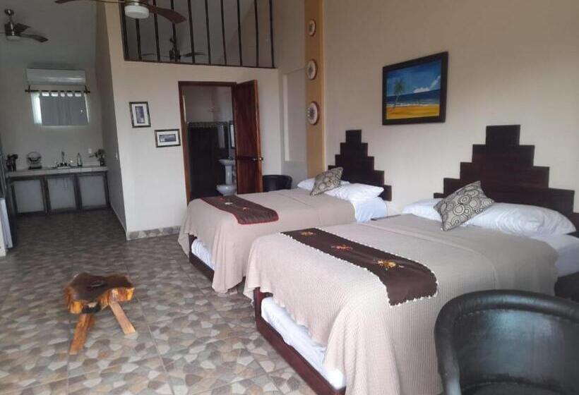 Студия Стандарт Вид на Море, Hidden Jems Mahahual Hostel