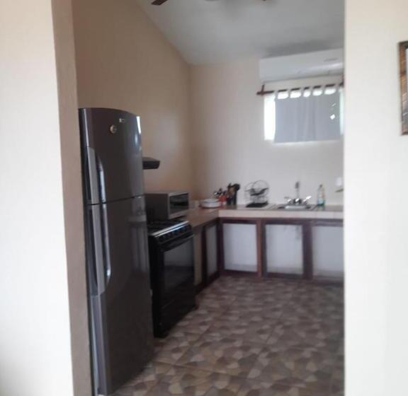 Студия Стандарт Вид на Море, Hidden Jems Mahahual Hostel