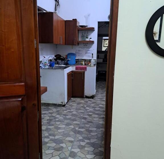 Семейный Номер, Hidden Jems Mahahual Hostel