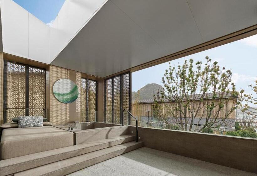 Люкс Вид на Горы, Banyan Tree Suzhou Shishan