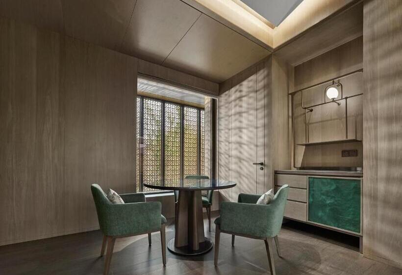 Люкс Вид на Горы, Banyan Tree Suzhou Shishan