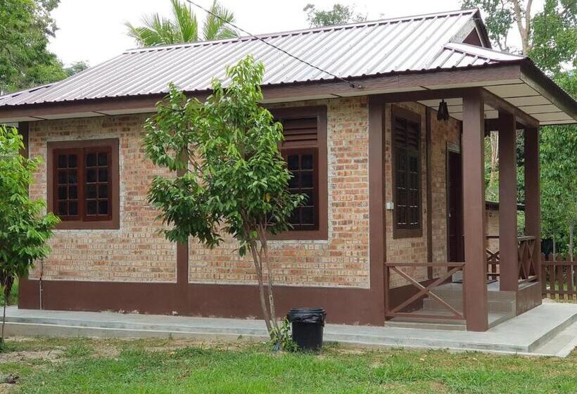 إستوديو قياسى, D Impiana Riverview Chalet # Lenggong