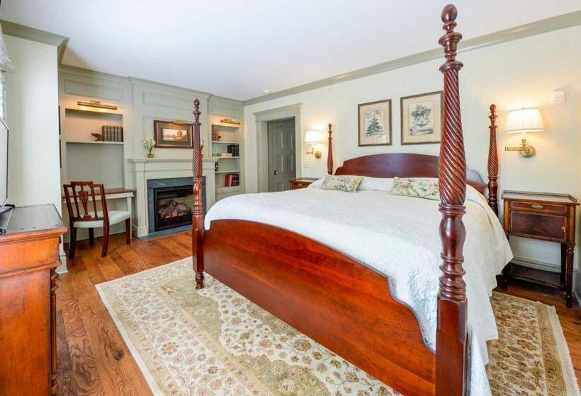 חדר סטנדרט עם מיטת קינג, Hannum House