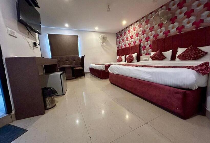 Suite Familiar, Kelvish Free Airport Pickup