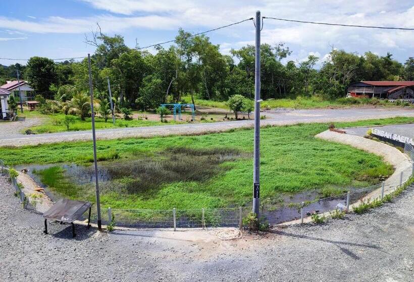 带阳台套房, Lembah Saerah Resort