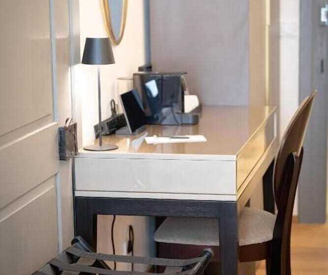 اتاق استاندارد, Maxim Suites By Elias Holl