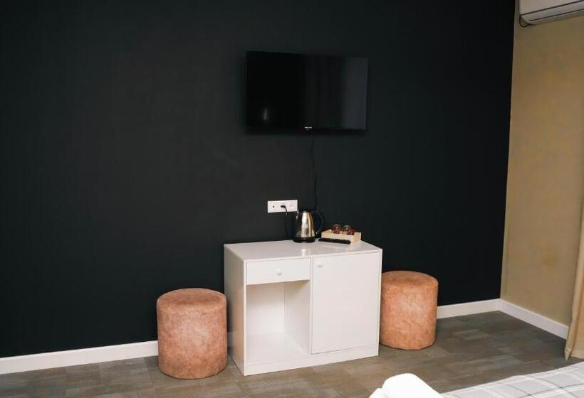 اتاق استاندارد سه نفره, Aisha Bibi Hotel & Spa Burabay