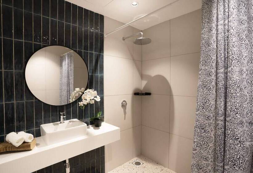 اتاق استاندارد, Ukiyo Suites