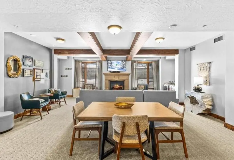 景色の見える一ベッドルームアパートメント, Ski In & Out At Canyons, Pet Friendly, Cozy Fireplace, Sleeps 10