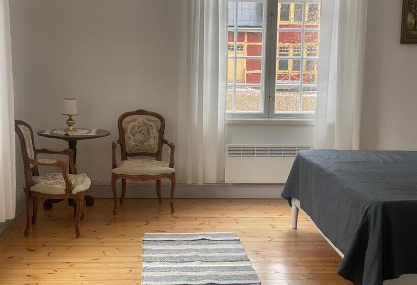 סוויטה, Officersvillorna, älvkarleby Vandrarhem