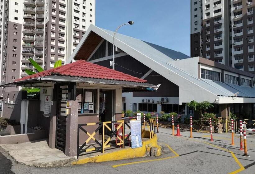 Номер Deluxe с Балконом, Ampang Hilir Kl City Boutique Residence