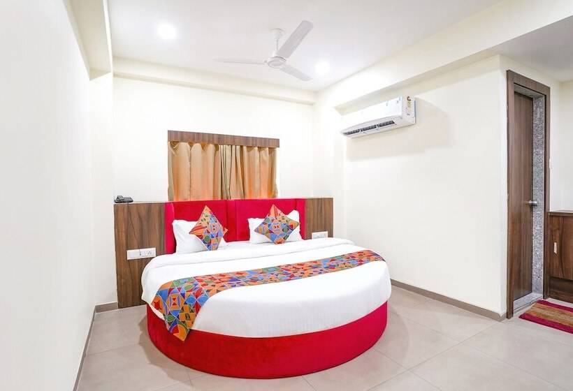 اتاق لوکس, Fabhotel Hill Park I